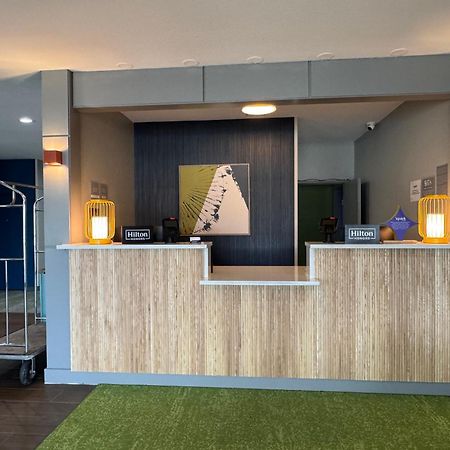 Spark By Hilton Опелусас Экстерьер фото